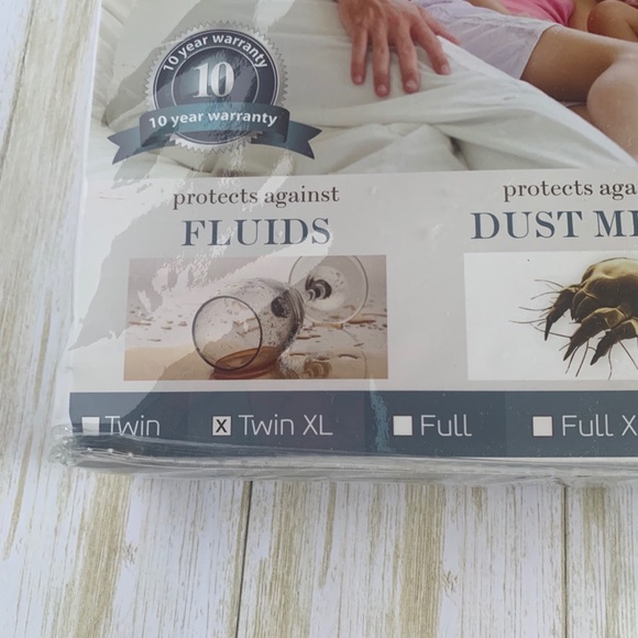 NEW Safe Rest Premium Mattress Protector Twin XL - Picture 6 of 7